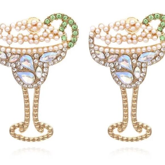 Adorable Martini Earrings - Picture 5 of 5